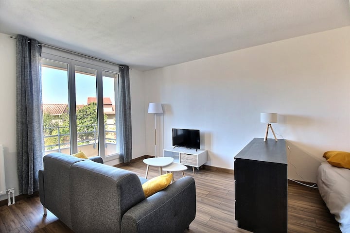 Studio Lumineux Avec Balcon Et Parking - Castres
