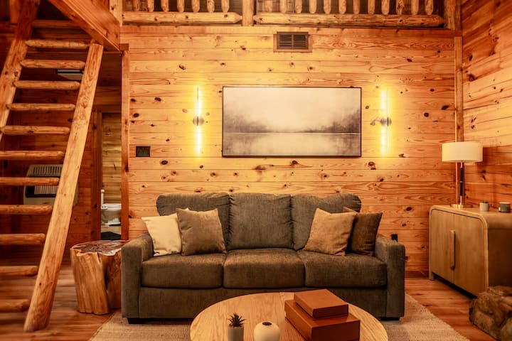 Stargazing Cabin exterior