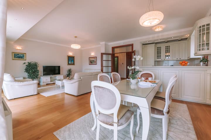 Two Bedroom Apartment - Budva