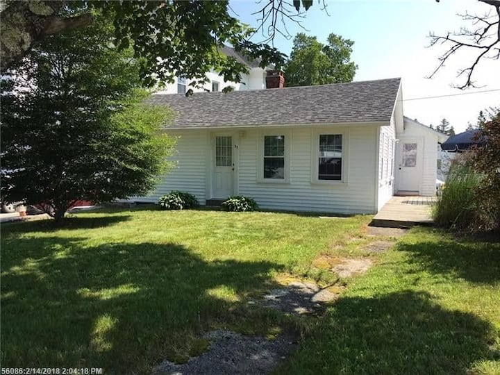 Fay's Cottage - Stonington, ME