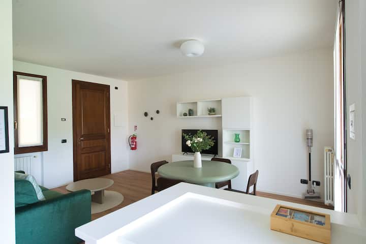 Appartement Avec Terrasse, Jacuzzi Et Sauna - Sirmione