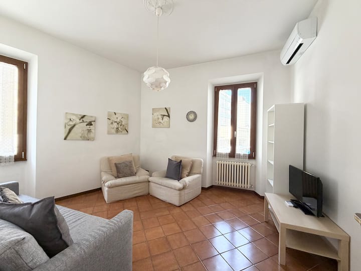 [Secrets Vittoria] 16 Min To Santa Maria Novella - Florence