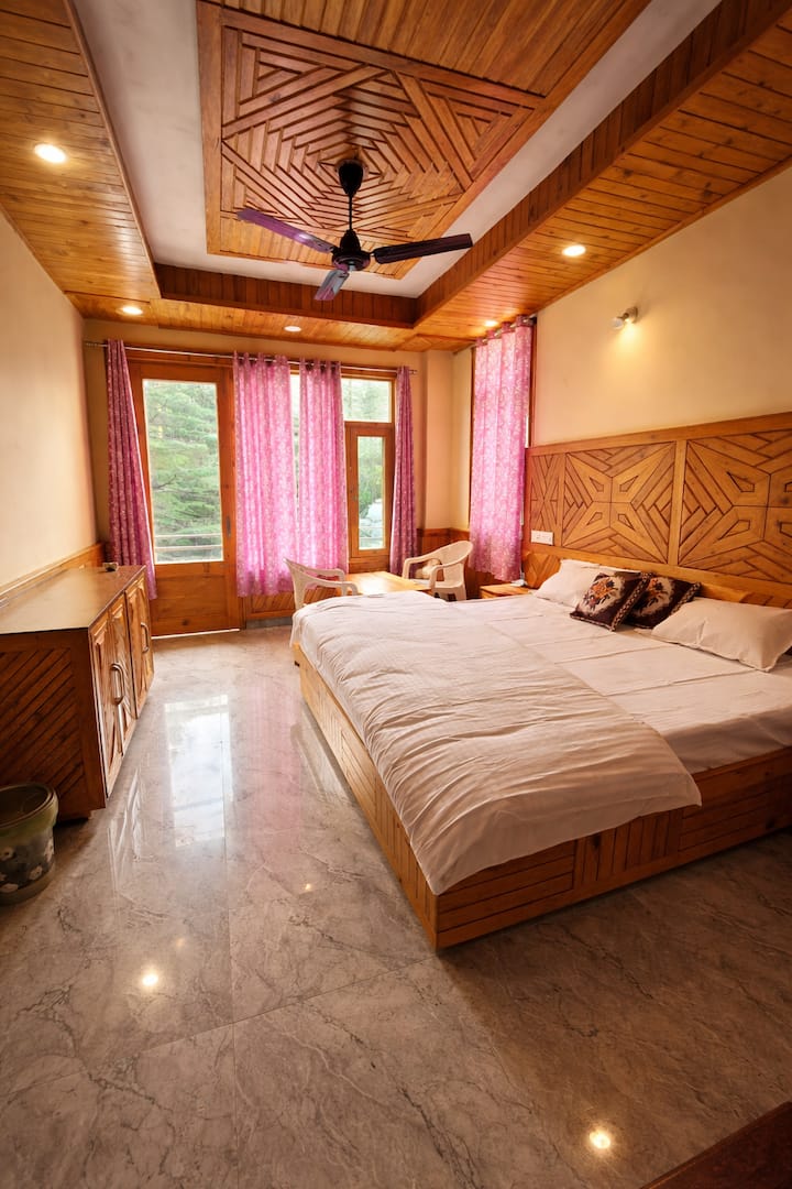 Cozy Forest Home · 2 Min Walk To Kasol Market - Kasol