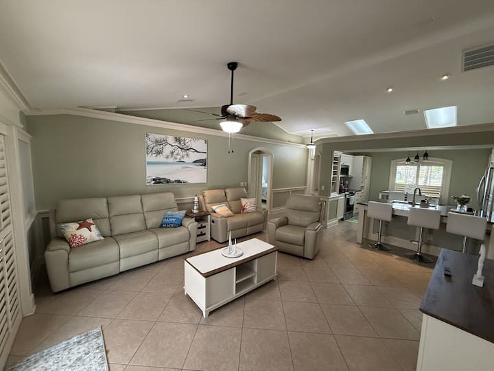 * Beautiful Pool House 2 Mi To Mets Stadium Pet Ok - Port St. Lucie, FL