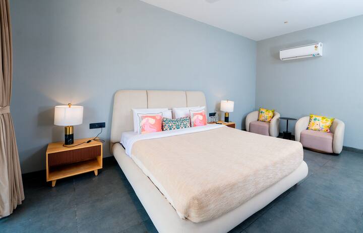 Bedroom 1 image 1