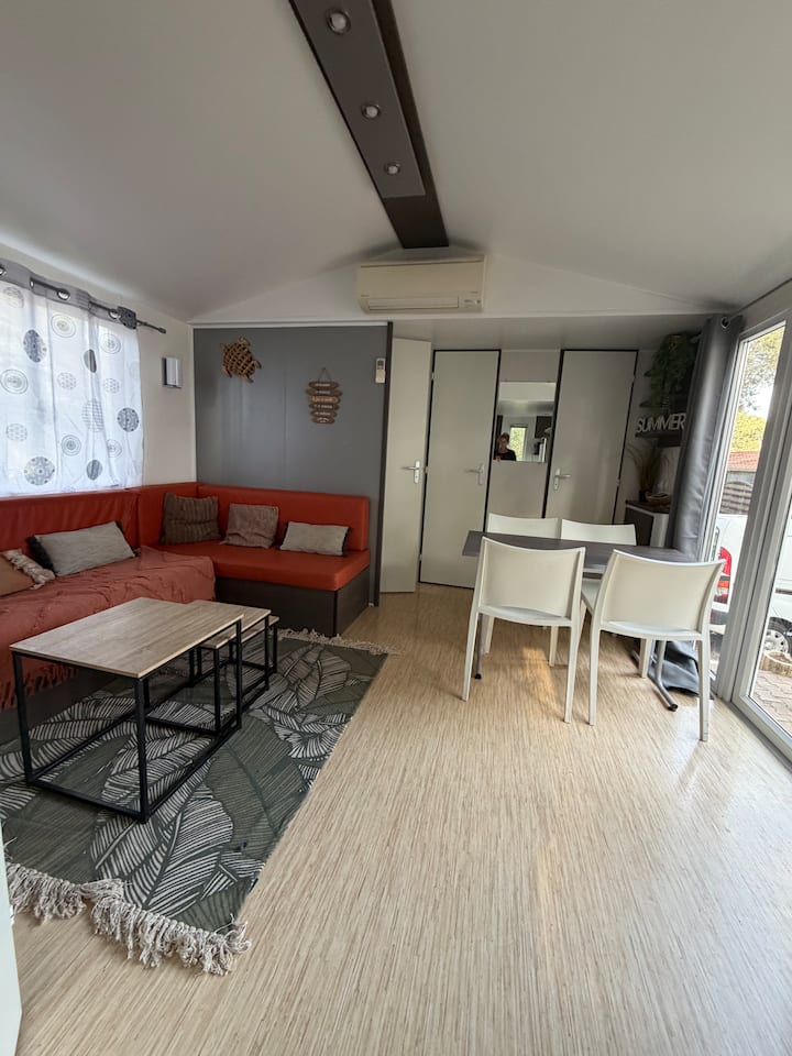 Bungalow Dans Camping Familial - Roquebrune-sur-Argens