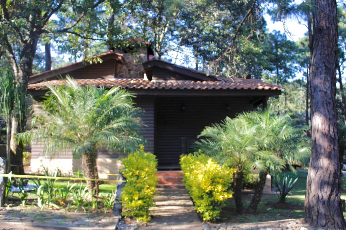 Cabaña 14 · Jacuzzi Privado + Fogata en el Bosque