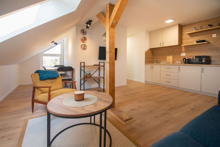 Apartman 5 — enterijer