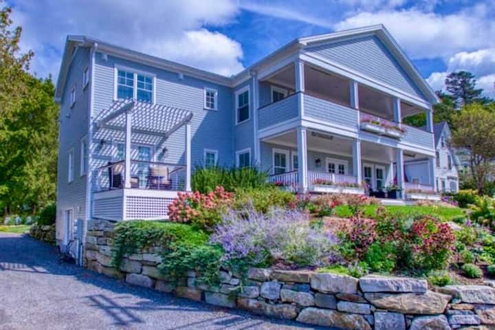 Luxe 3br With Veranda & Harbor View, Walk To Town - Boothbay Harbor, ME