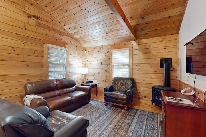 Cozy 2br Cabin W/fireplace, Ac & Trails - Warren Island State Park, Islesboro