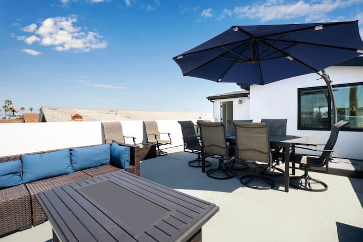 Rooftop Paradise-perfect Location-ac-patio-parking - Newport