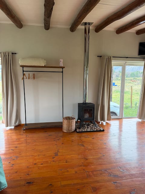 Top Airbnb: Romantic Getaway for Two at the Foot of the Mountains in Partido De Tornquist