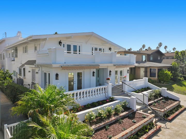 Redondo Beach House - One Block From Beach - Redondo Beach, CA