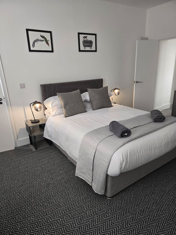 Spacious Studio Apartment No 2 - Herne Bay