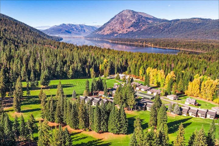 Mountain View Condo | Golf | Fireplace | Near Lake - Lake Wenatchee, WA