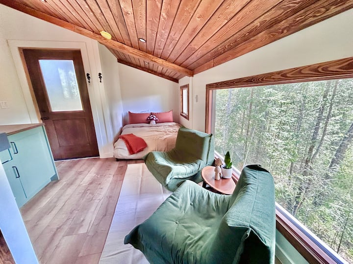 Cozy Treehouse With Outdoor Tub - Canadá