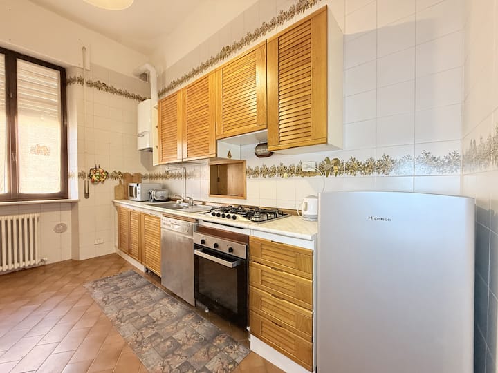 A47 – Ancona, Four-room Apartment - Ancona