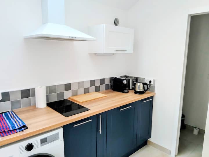 Studio En Pierres Avec Cuisine éQuipée, Terrasse. - Plouarzel