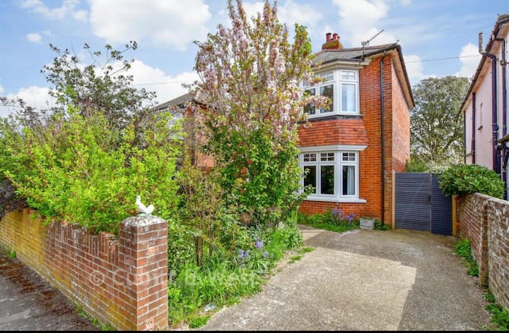 Designer Victorian Villa: Walk To Shore & Station - Hayling Island