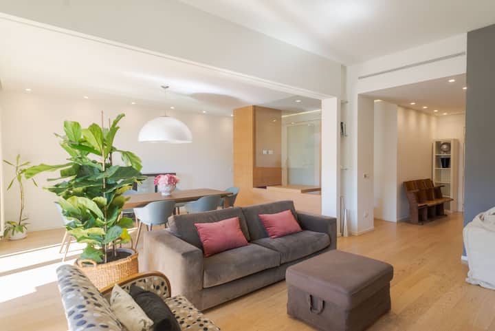 Ampio Appartamento Moderno Con Terrazza Panoramica - Catania