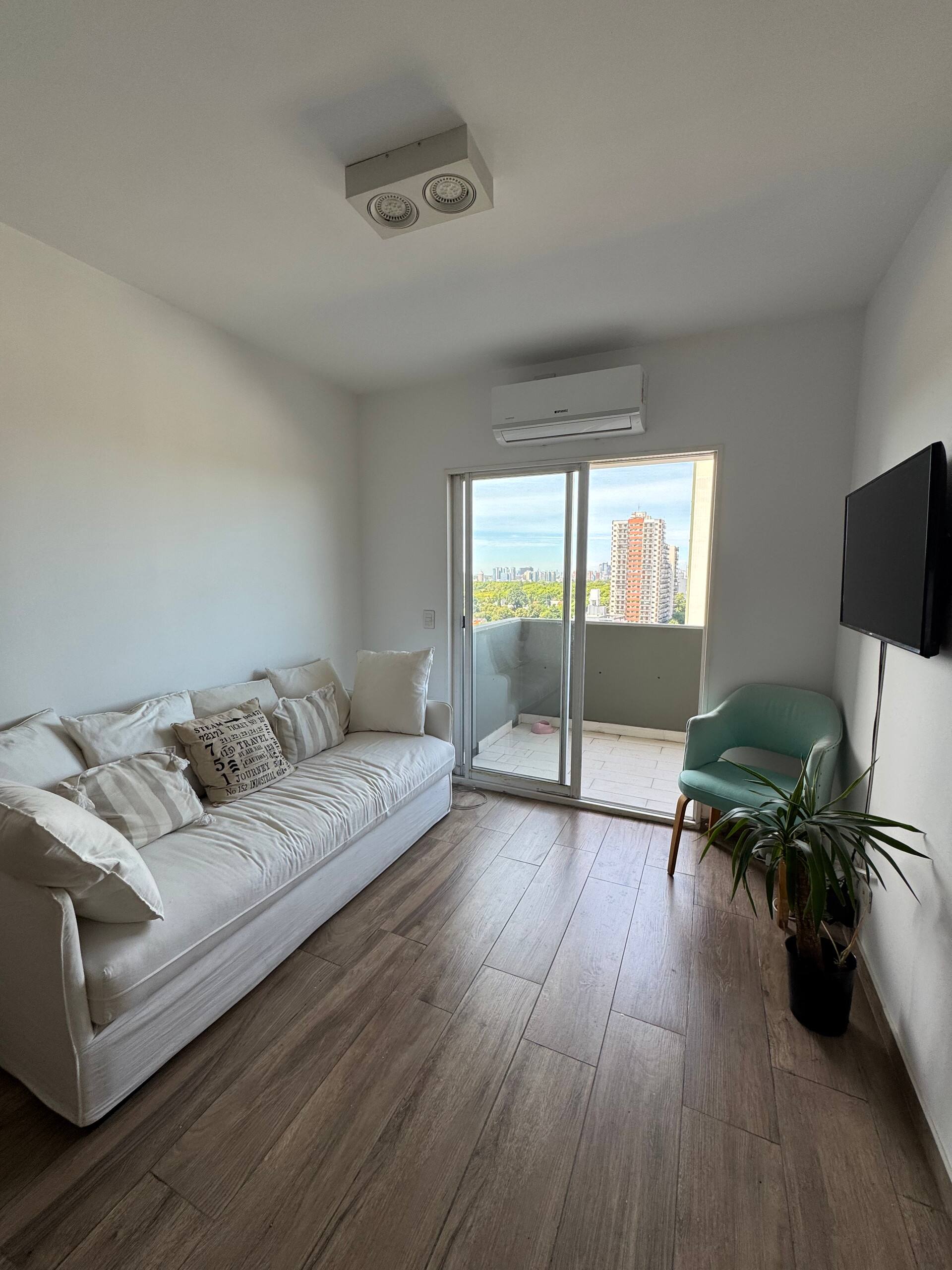 Departamento de 2 ambientes amoblado con vista al río en Vicente López