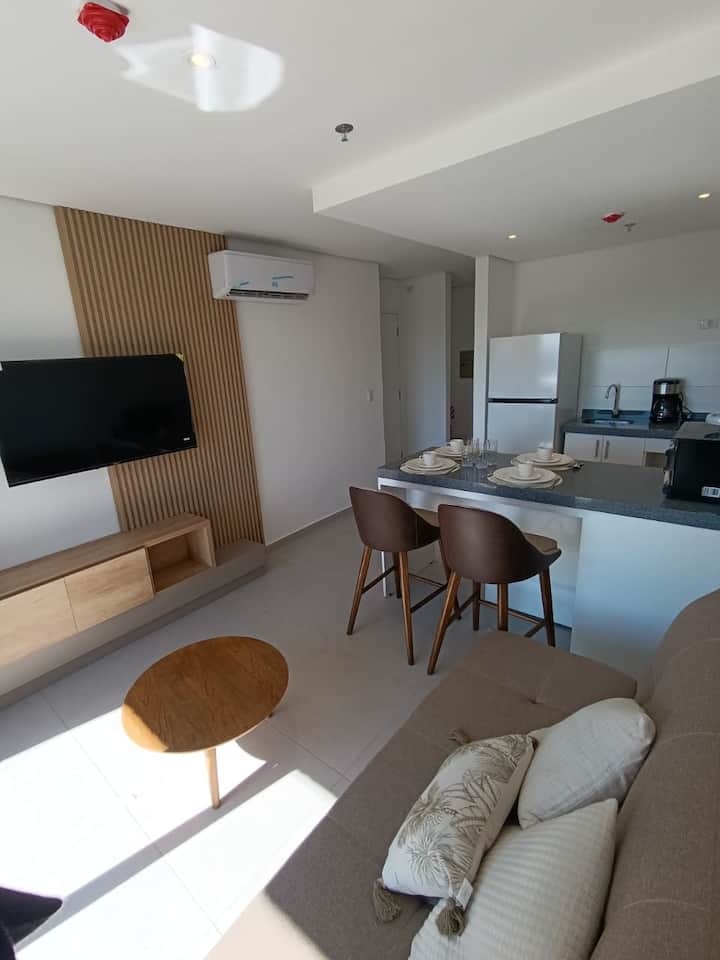 Departamento Cerca Del Eje Corporativo Molas Lopez - Paraguay