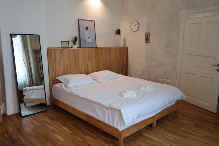 Eroilor - The Artsy Nest - Cluj-Napoca
