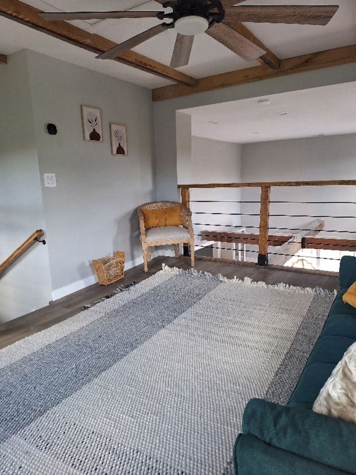 Farm Stay Near Skyline, Blue Ridge Views, Sleeps 6 - Front Royal, VA