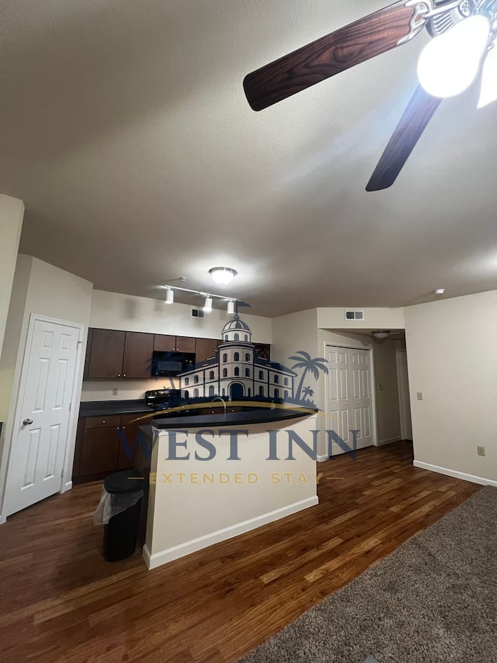 West Inn Extended Stay Stoneleigh - Beaumont, TX