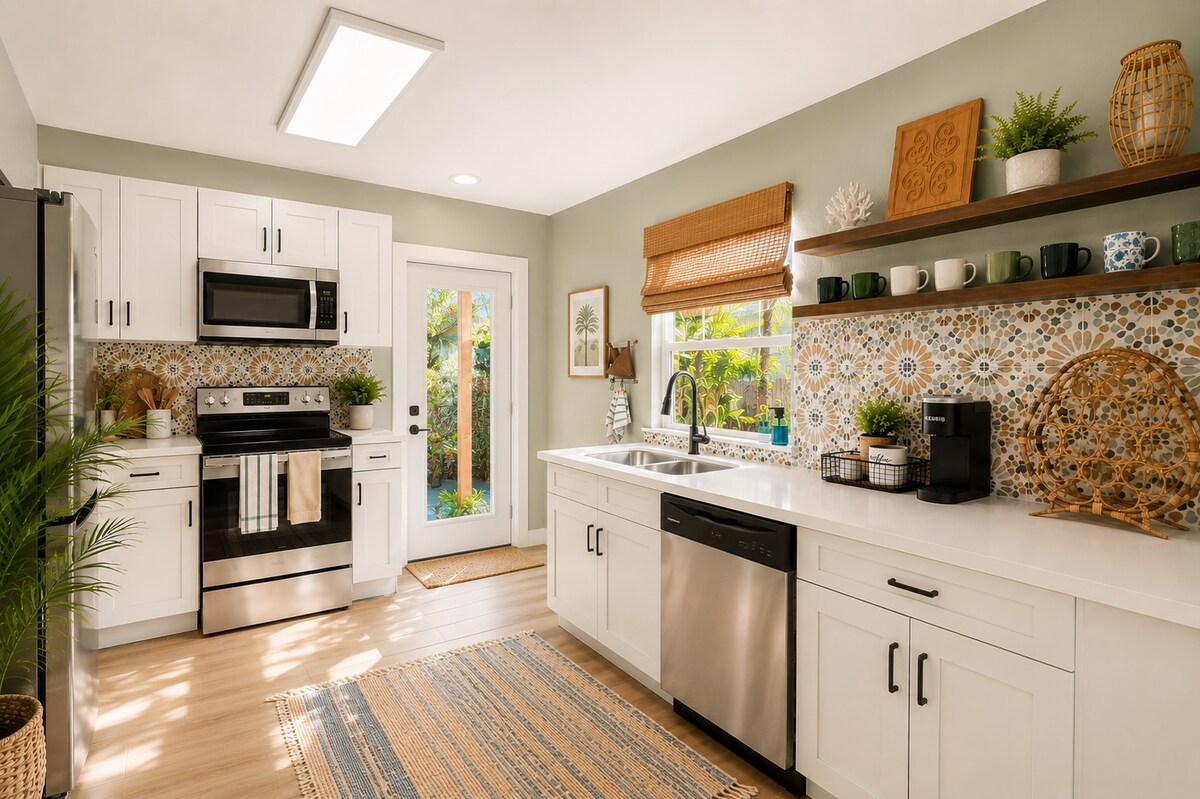 Full kitchen image 1