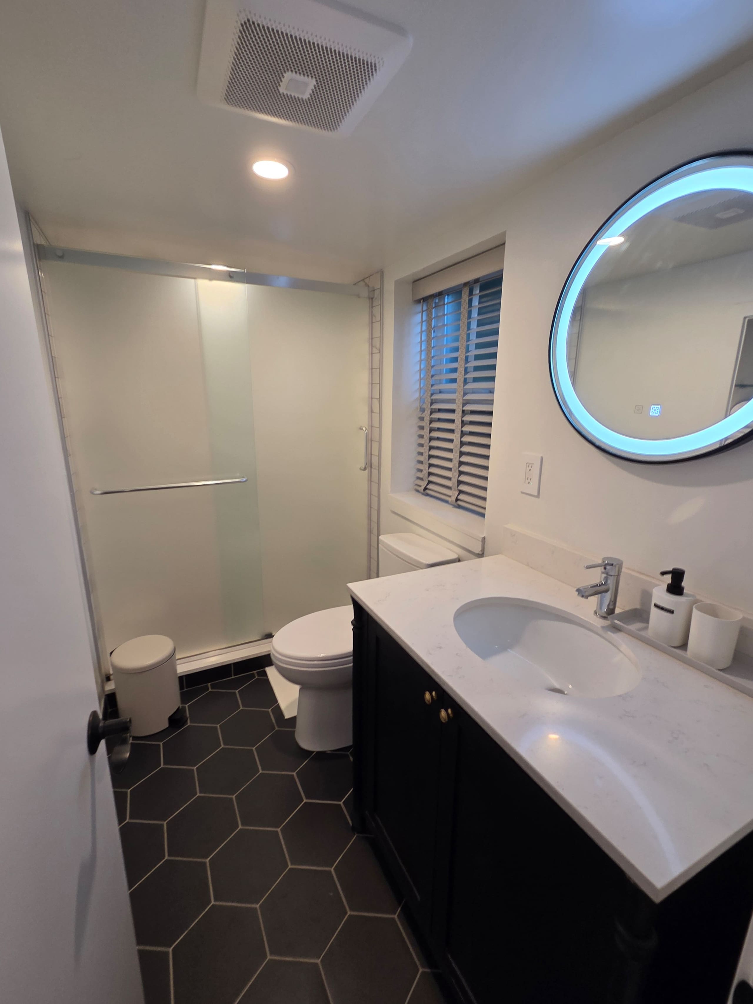 Home in San Francisco · ★5.0 · 1 bedroom · 1 bed · 1 bath - Image 7