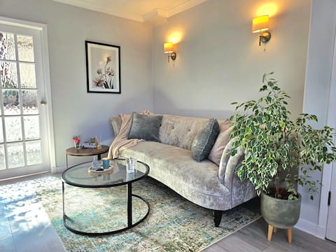 Successful Airbnb property: Edinburgh Nest, Free parking, Airport&City 20 min in Drum Brae & Gyle