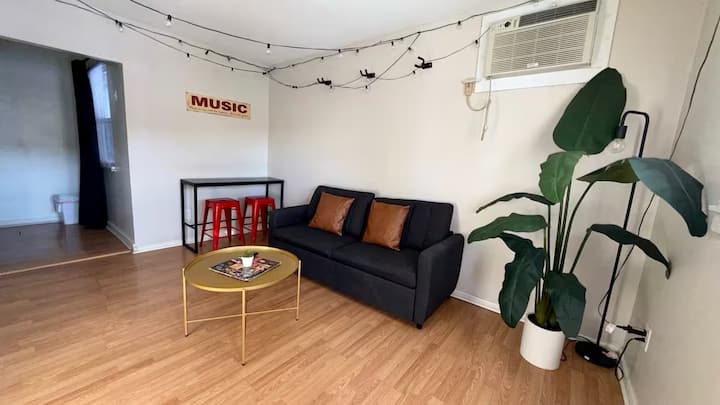 Rockin 1bd Between Campus And Short North - Ohio