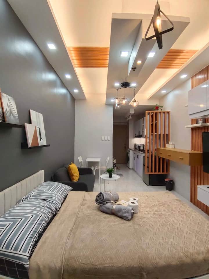 Cozy Studio Malate W/ Netflix & Wi-fi (2pax) - Manila