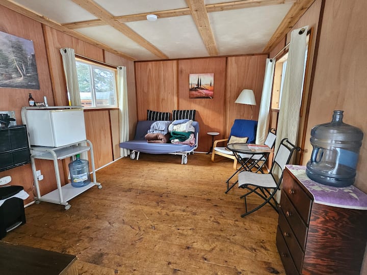 Cabin On The Farm - Lac la Hache