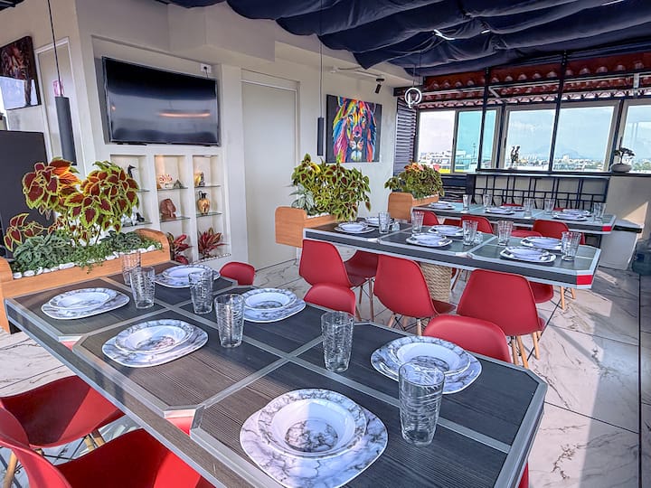 Torre Con 24 Suites Privadas · Zona De Hospitales - Mexico