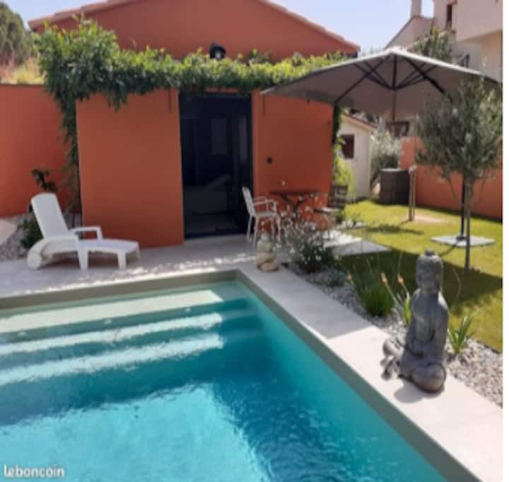 Joli Studio Dans Un Cadre Verdoyant - Costa Brava