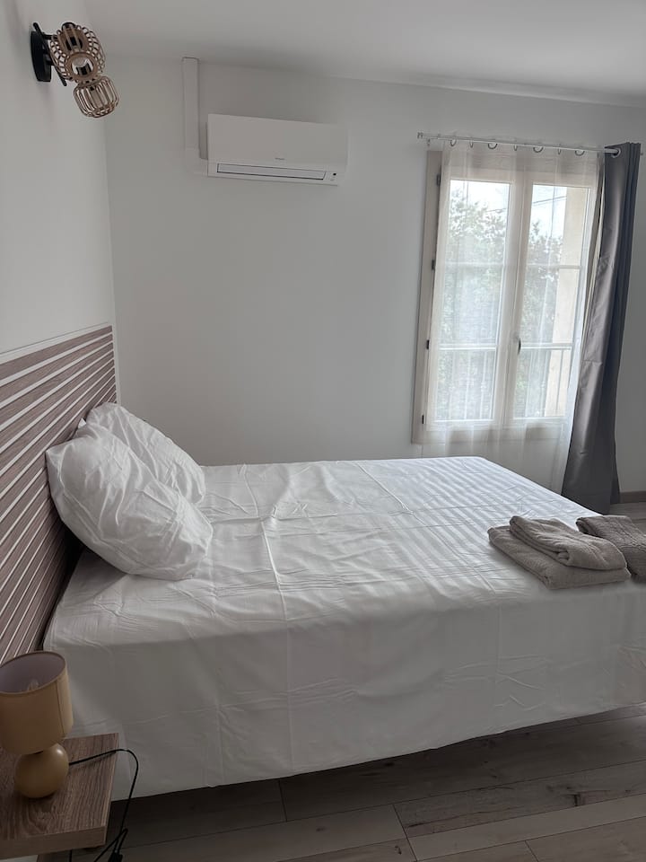 Le Vieux Chêne, Chambre D'hôtes - Clermont-l'Hérault