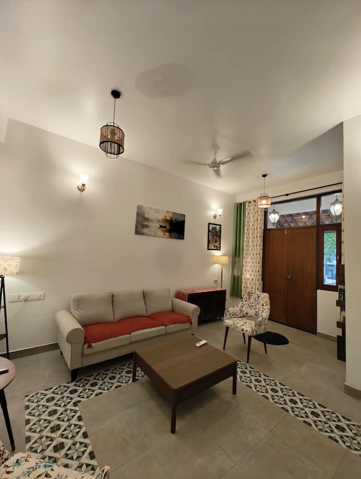 Living room image 12