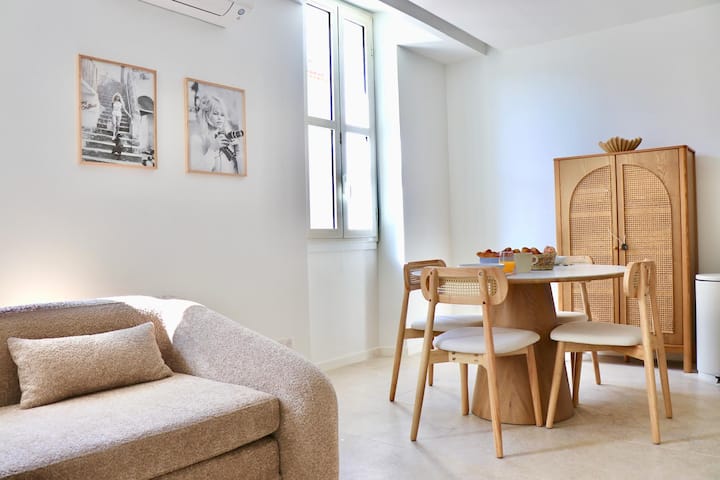 Apt Centre St-tropez, Moderne - Saint-Tropez