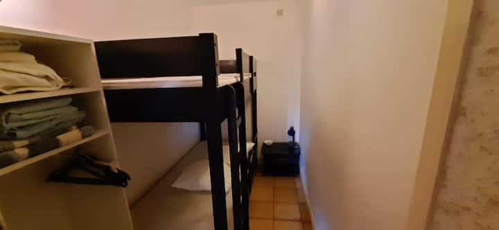Recámara 2 con litera (2 camas)