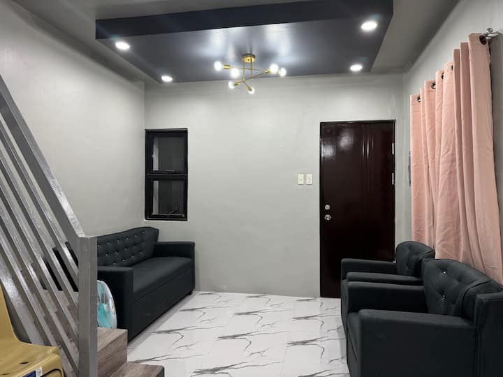 Ameera’s Staycation Amaia Scapes-2 Br 2floor- 3bed - Cabanatuan