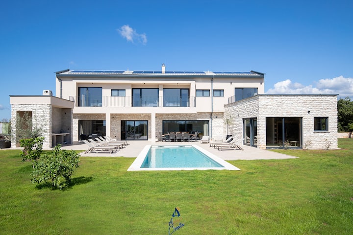 New Luxury 5-br Villa With Pool, Sauna & Gym - Rovinj
