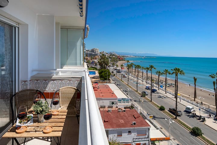 Vistas Al Mar En Benalmádena By Rent Me - Torremolinos