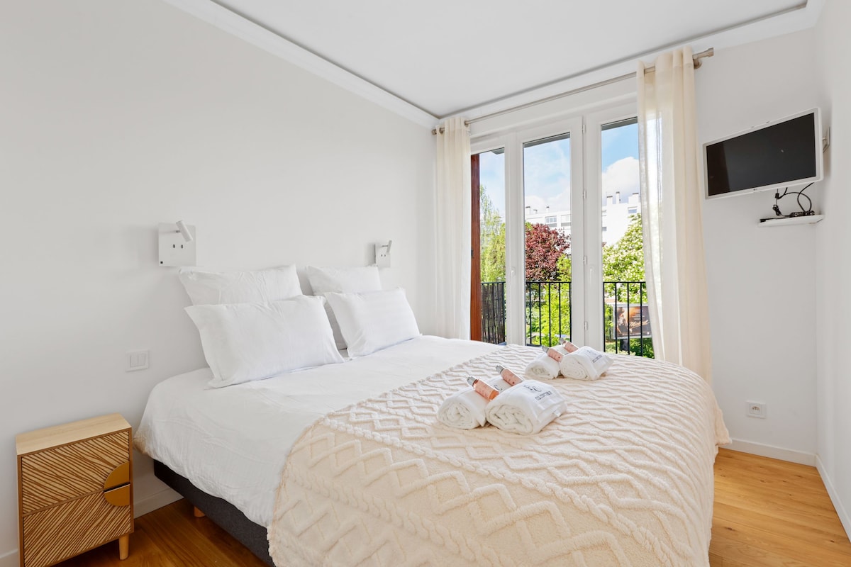 Suite Saint-Cloud — Chambre principale