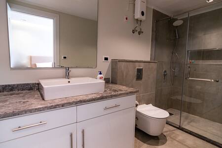  The Zen Nest 3BR, Lakeview residence. — 4