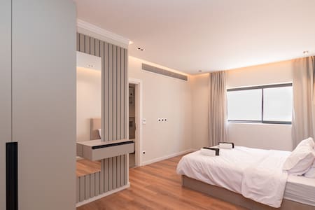  The Zen Nest 3BR, Lakeview residence. — 2