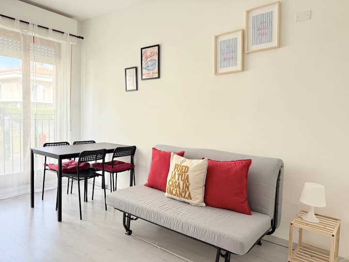 P080 – Porto Recanati, Apartment Facing The Sea - Porto Recanati
