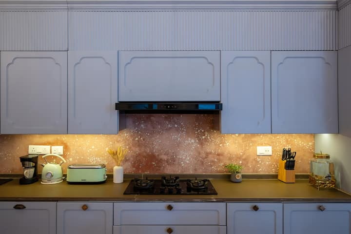 Full kitchen image 4
