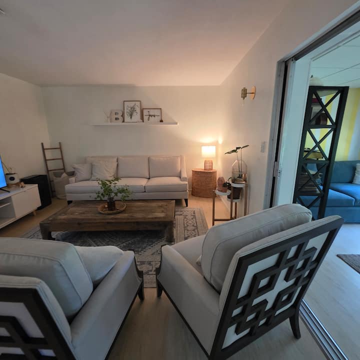 Crystal Garden Home In Sarasota Near Siesta Beach! - Sarasota, FL